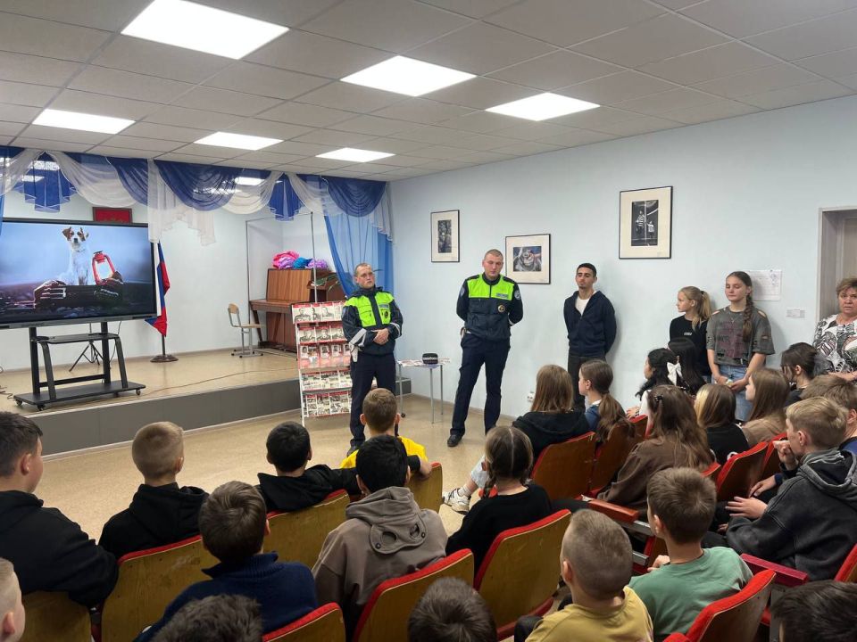 � ���������� ������� ������� ���������� ���������������� ������ ���������� �������� ������������������� �����������, ����� ��������� �������� � �������� ��������� �������� � ����� ������������ �� �������