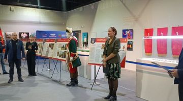 В Мелитополе прошла всероссийская премьера выставки ко дню ордена Александра Невского