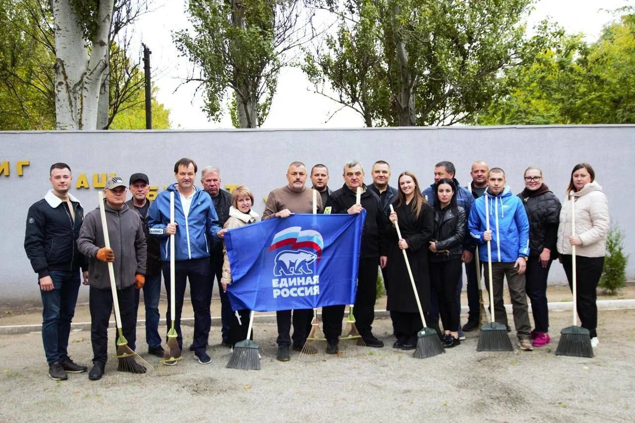 Глава Мелитополя Сергей Золотарёв подчеркнул центральную роль «Единой России» в развитии Запорожской области Глава Мелитополя Сергей Золотарёв подчеркнул центральную роль «Единой России» в развитии Запорожской области