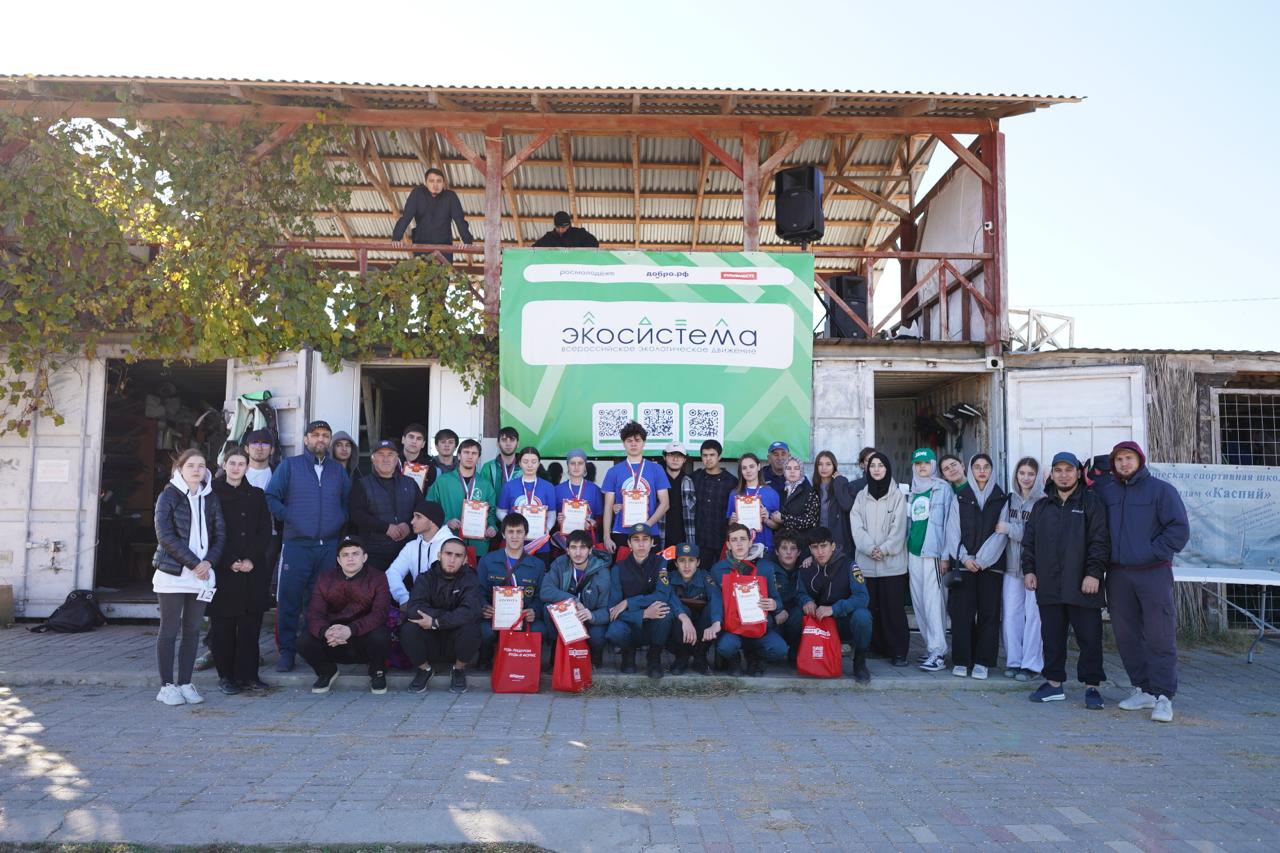 Ко Дню народного единства в регионах России — от Запорожья до Сахалина — прошли экологические субботники в рамках инициативы «Россия — семья семей» Ко Дню народного единства в регионах России — от Запорожья до Сахалина — прошли экологические субботники в рамках инициативы «Россия — семья семей»