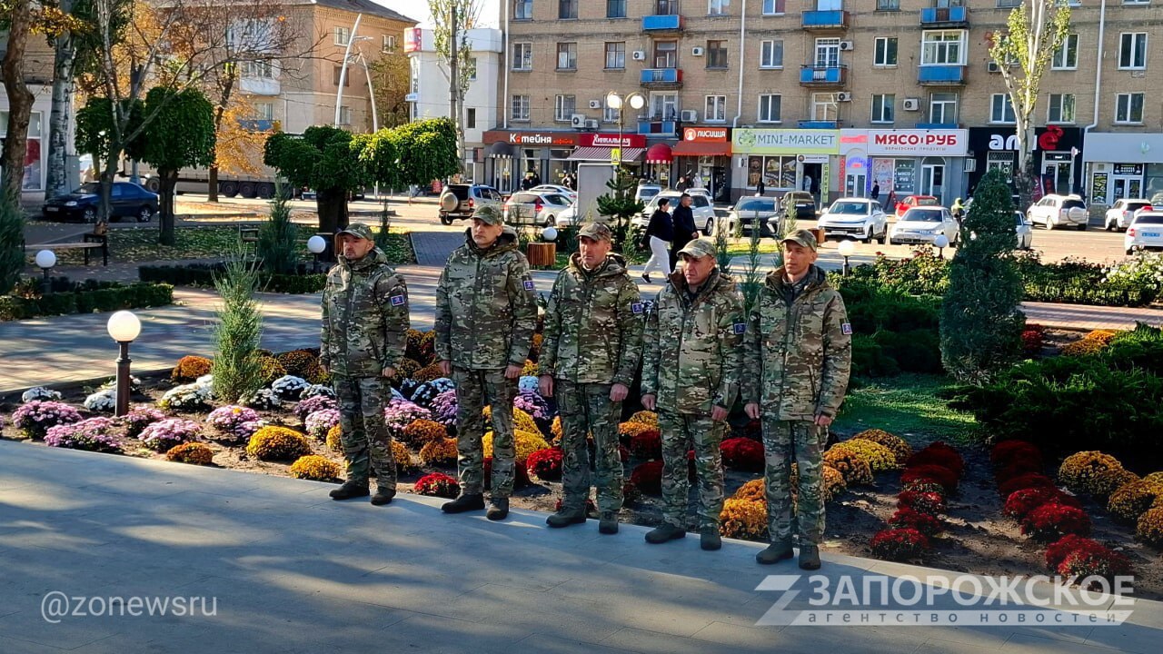 Бывшие солдаты ВСУ почтили память освободителей Мелитополя Бывшие солдаты ВСУ почтили память освободителей Мелитополя