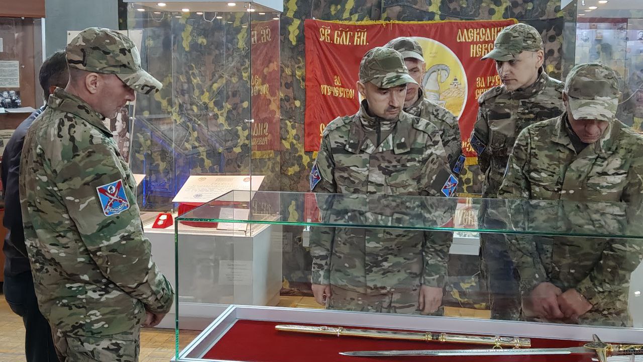 Бойцы добровольческого отряда имени Мартына Пушкаря побывали в Мелитополе Бойцы добровольческого отряда имени Мартына Пушкаря побывали в Мелитополе