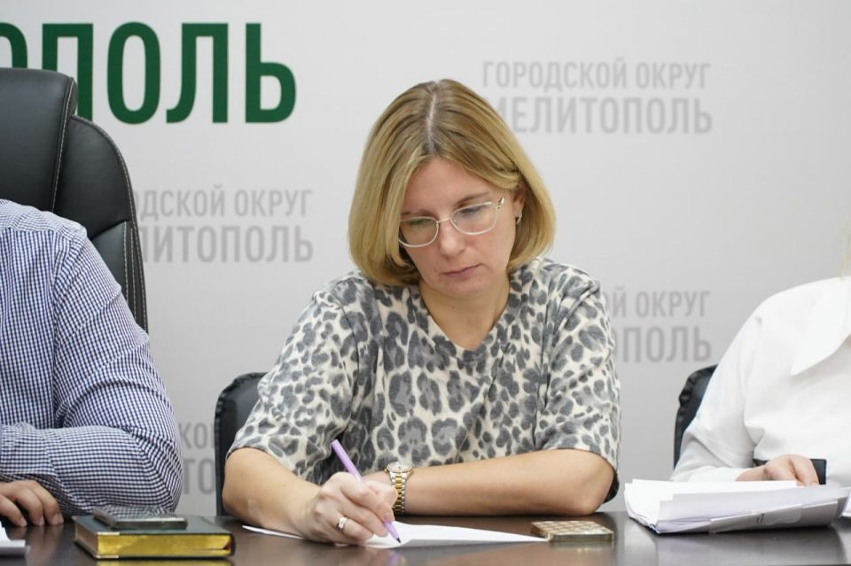 В администрации городского округа Мелитополь состоялось очередное заседание рабочей группы по противодействию нелегальной занятости В администрации городского округа Мелитополь состоялось очередное заседание рабочей группы по противодействию нелегальной занятости