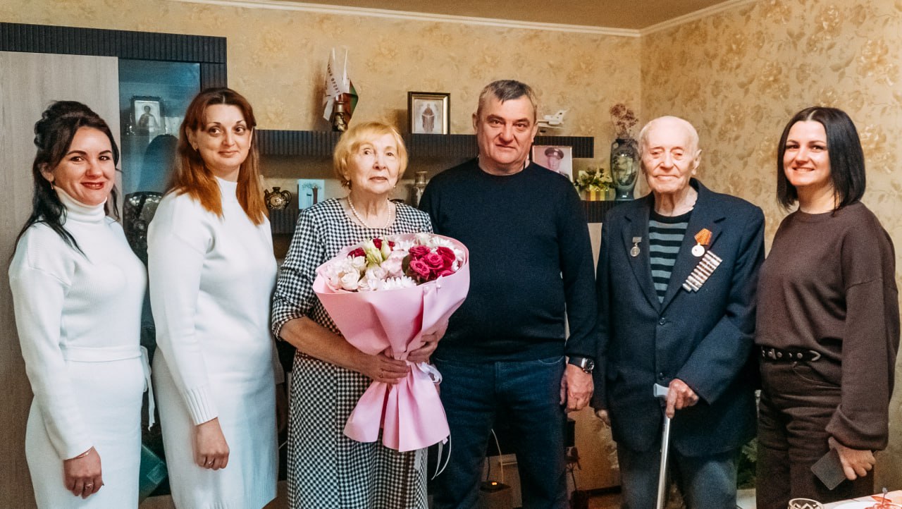 Сергей Золотарёв: Свой 101-й день рождения отметил ветеран Великой Отечественной войны, летчик и почётный гражданин городского округа Мелитополь Владимир Николаевич Капитонов Сергей Золотарёв: Свой 101-й день рождения отметил ветеран Великой Отечественной войны, летчик и почётный гражданин городского округа Мелитополь Владимир Николаевич Капитонов