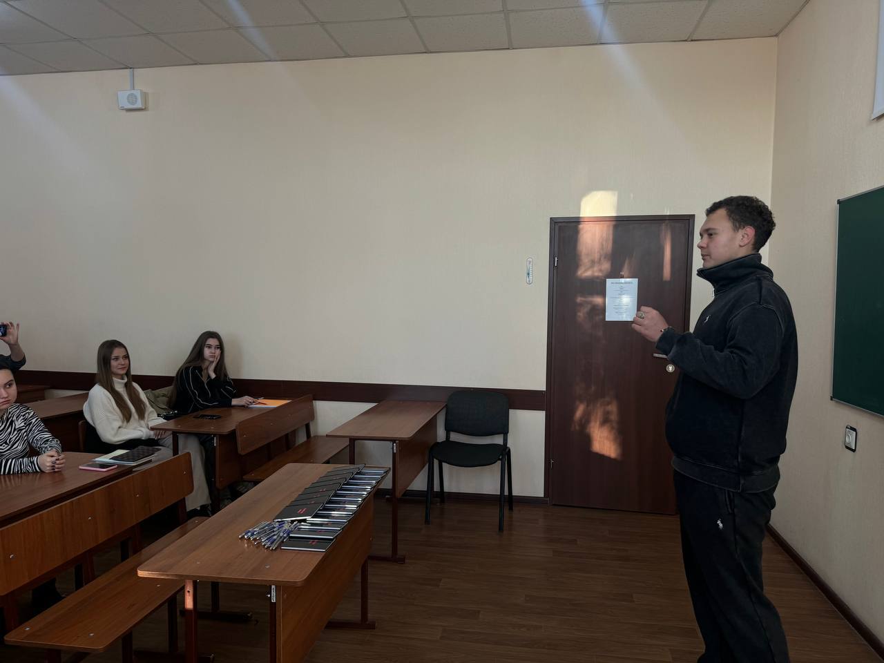 Единство Знаний: В МелГУ прошла Викторина, посвящённый Дню народного единства! Единство Знаний: В МелГУ прошла Викторина, посвящённый Дню народного единства!