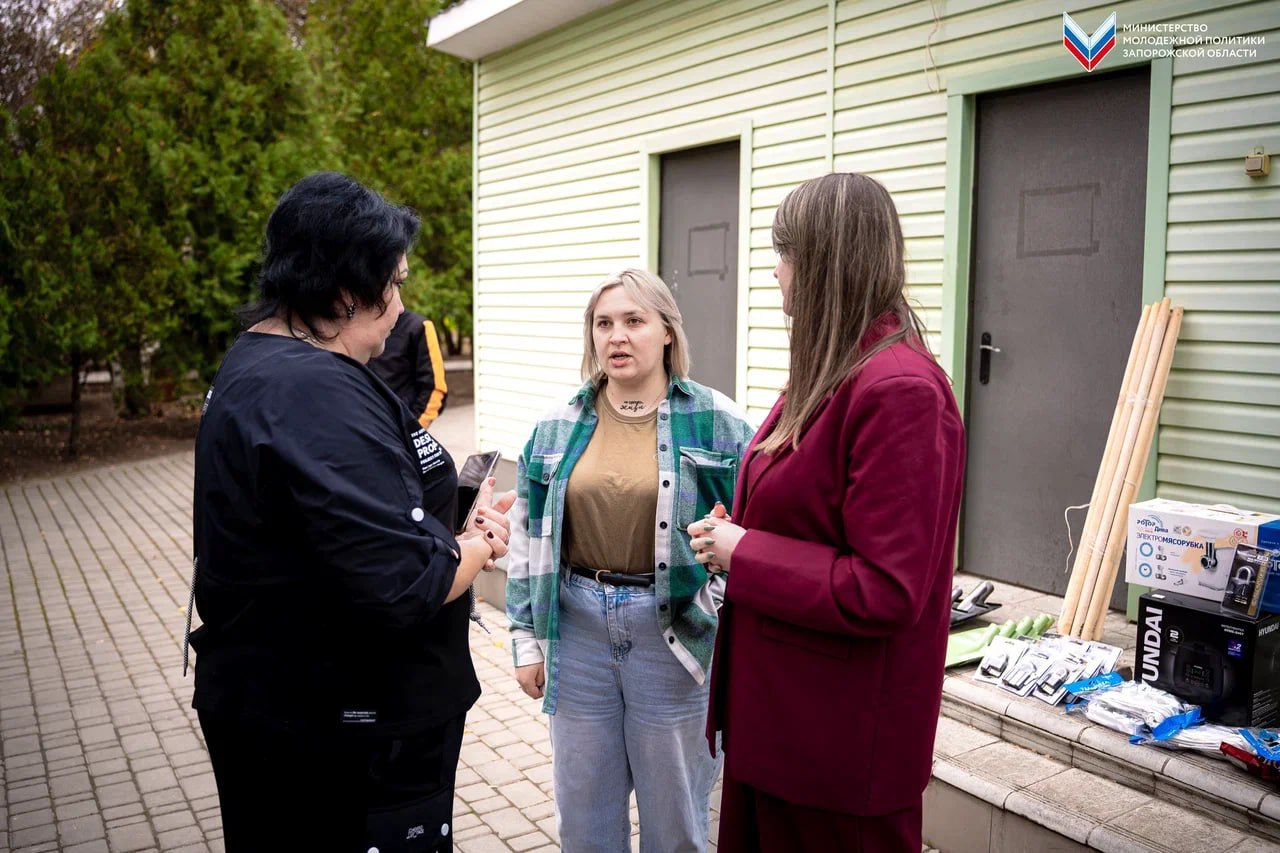 Посещение Мелитопольского областного центра социально-психологической реабилитации детей Посещение Мелитопольского областного центра социально-психологической реабилитации детей