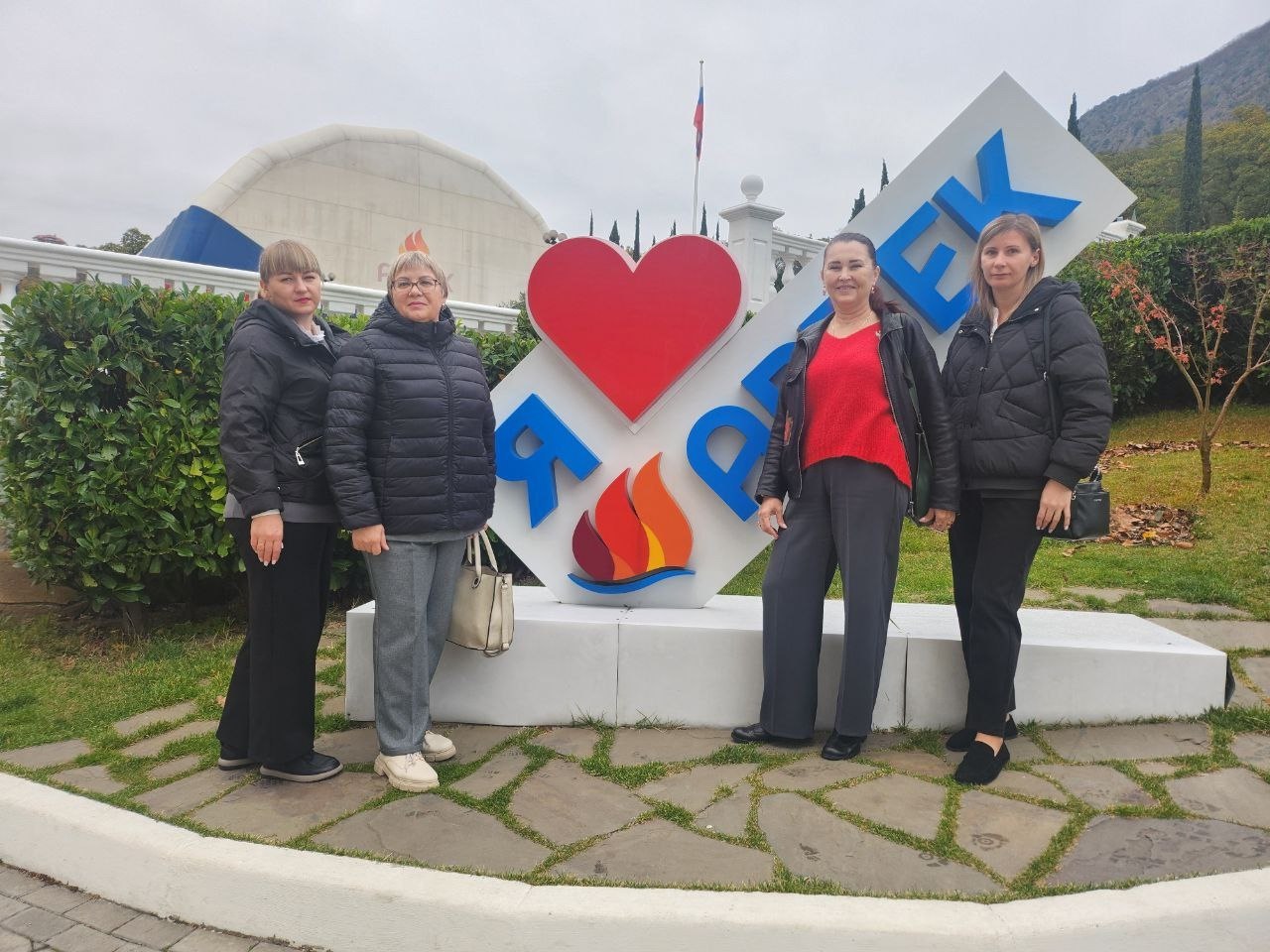 В МДЦ «Артек» с 03.11.25- 07.11.25 прошёл семинар для управленческо-педагогических команд "Суверенная система образования: управление актуальной образовательной средой школы" В МДЦ «Артек» с 03.11.25- 07.11.25 прошёл семинар для управленческо-педагогических команд "Суверенная система образования: управление актуальной образовательной средой школы"