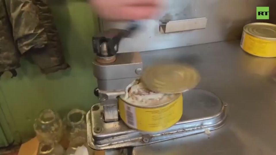 Материально-техническое обеспечение ВС РФ производит отбор граждан на воинские должности: