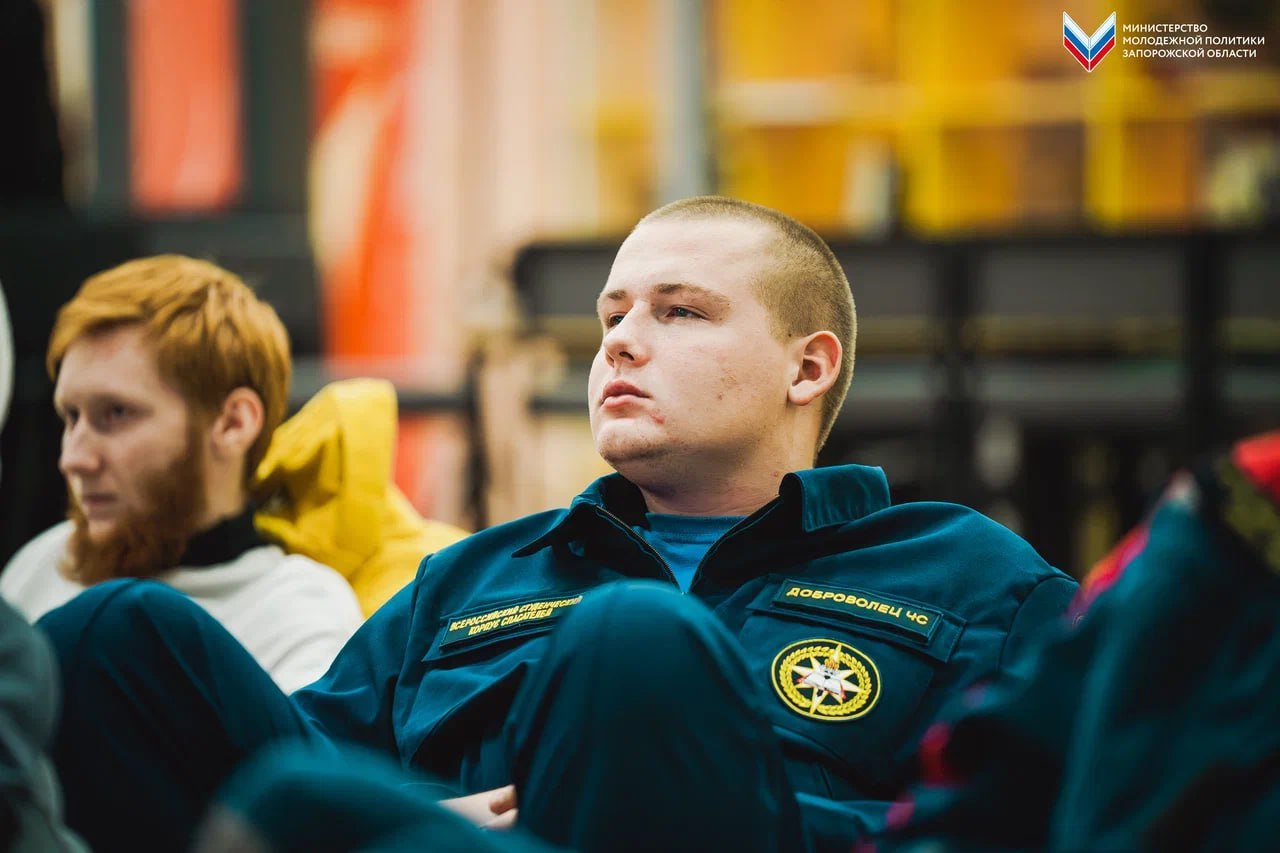 На площадке Мелитопольского молодёжного центра состоялся премьерный показ документального фильма Ольги Калединой «Встреча героев СВО» На площадке Мелитопольского молодёжного центра состоялся премьерный показ документального фильма Ольги Калединой «Встреча героев СВО»