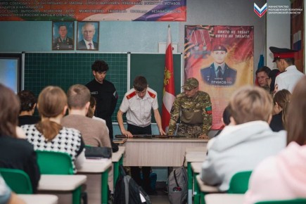 Уроки мужества и тактической медицины провели для молодёжи Мелитополя