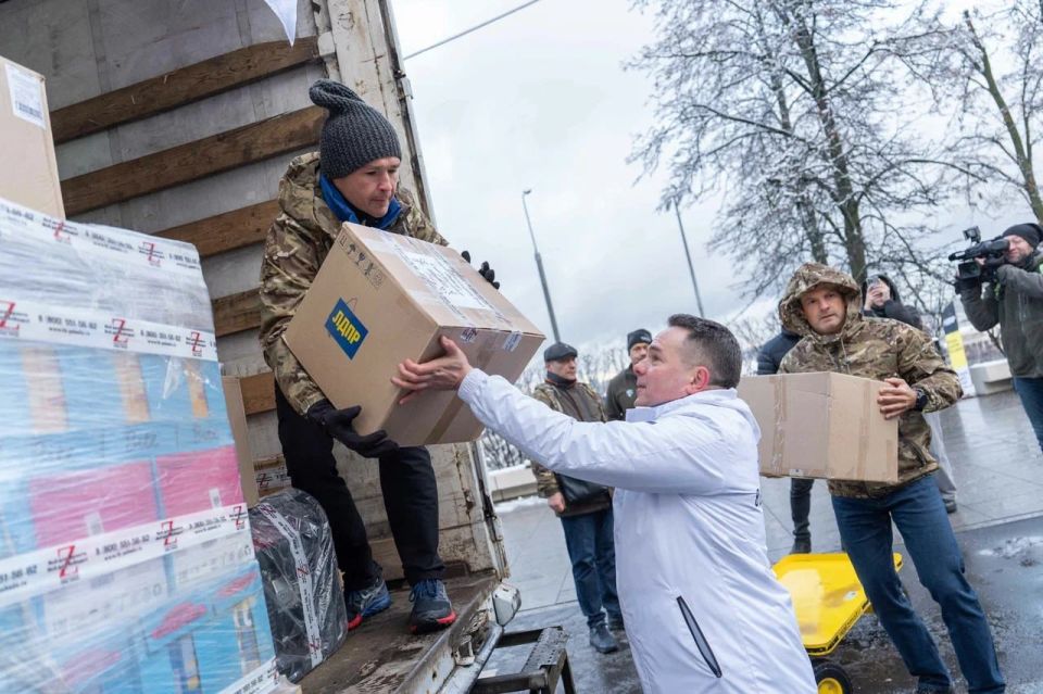 ЛДПР направила новую партию гуманитарной помощи и спортивного инвентаря для вынужденных переселенцев в Белгородскую область