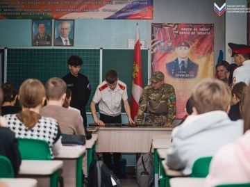 Запорожская молодёжь в Мелитополе проходит практические занятия по гражданской ответственности и навыкам спасения жизни