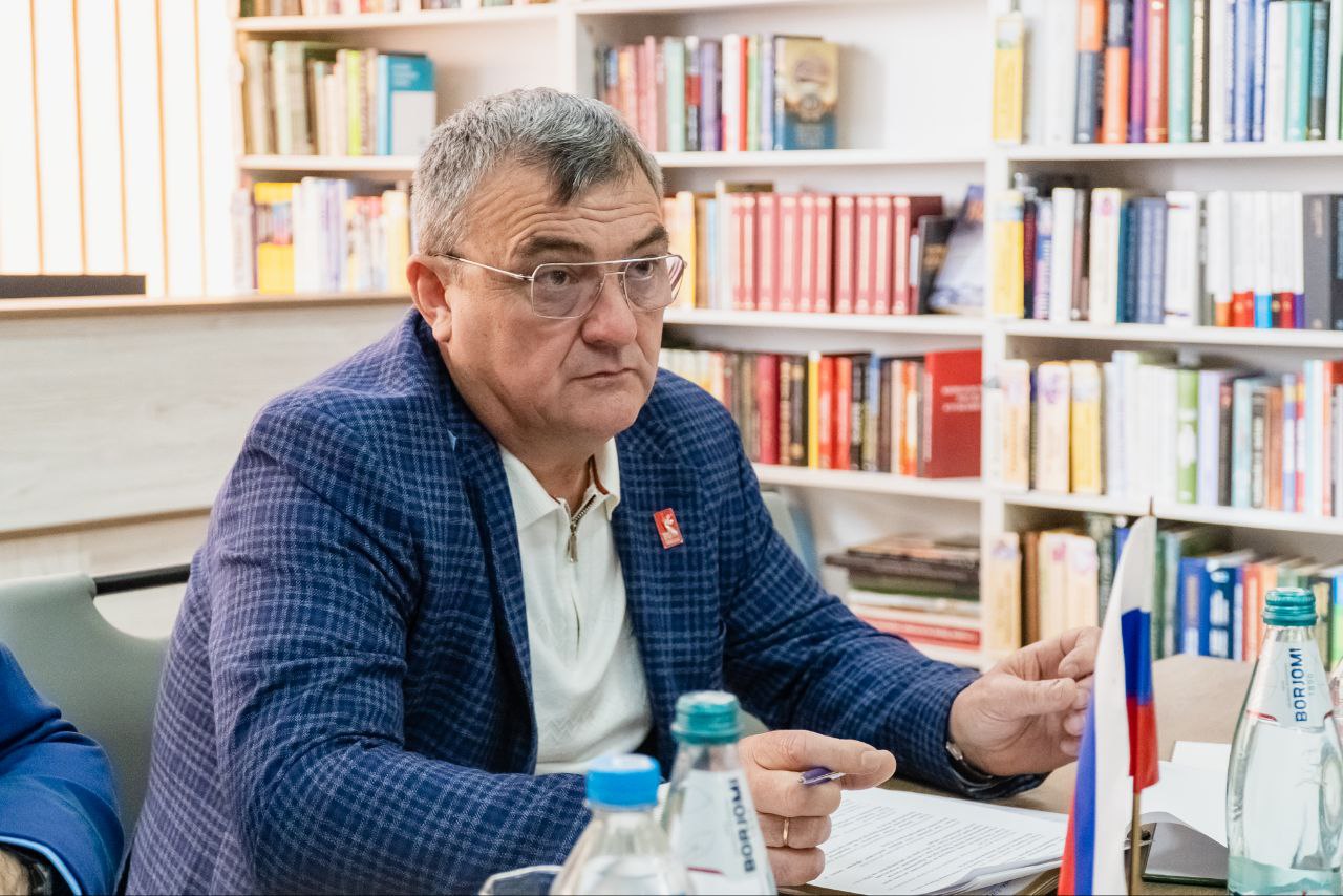 Сергей Золотарёв: Прием граждан в селе Семеновка Сергей Золотарёв: Прием граждан в селе Семеновка