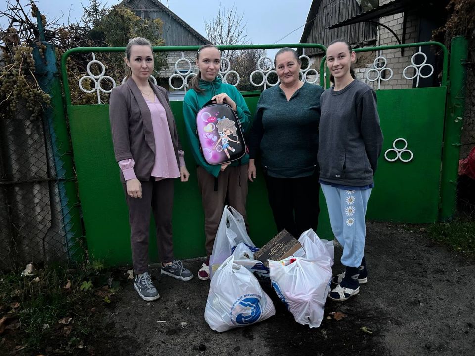 Алёна Трокай: Вчера на прием граждан ко мне обратилась жительница Мелитополя Дариса Владимировна, у которой погибла старшая дочь под обстрелами в Мариуполе