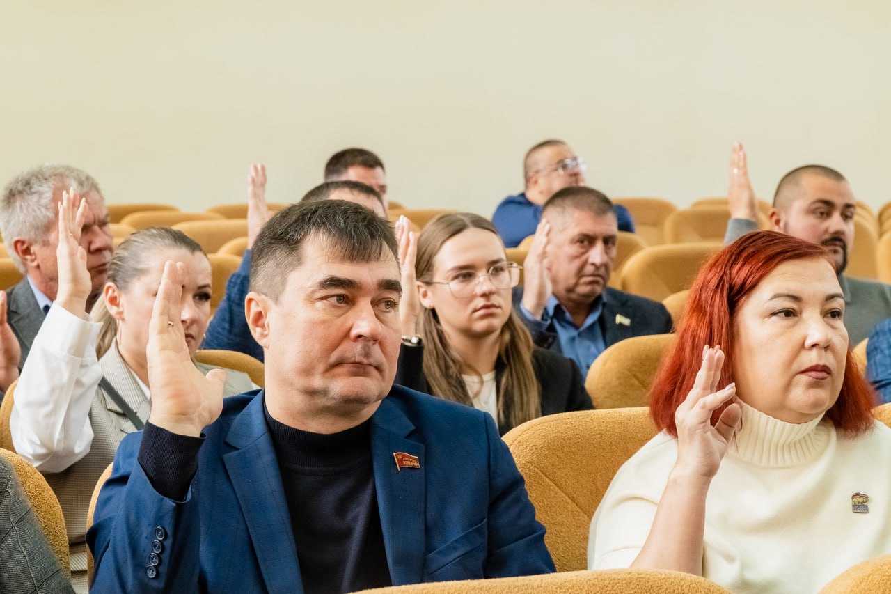 Состоялась 31-я сессия Мелитопольского городского Совета депутатов Состоялась 31-я сессия Мелитопольского городского Совета депутатов