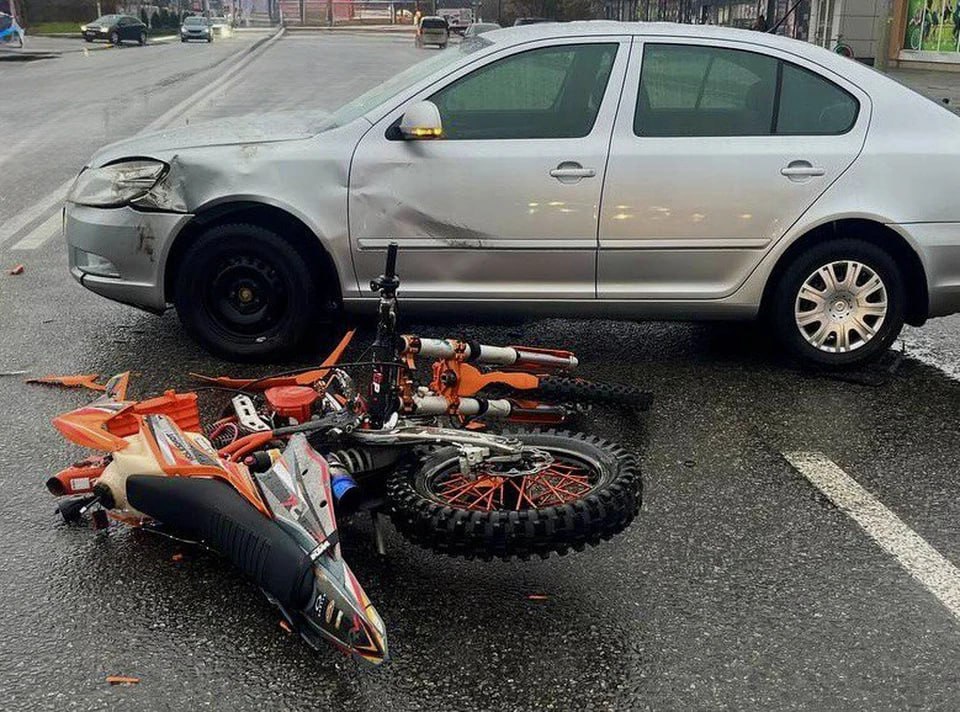 В Мелитополе подросток на мотоцикле пострадал в ДТП