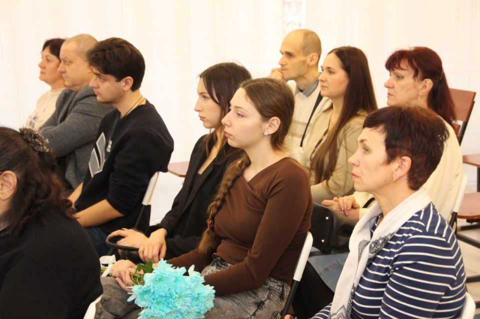 ������� �������� ����������� ������� �������� ������ ���������� �������� ������ �������� � 50-������ ��� ����������