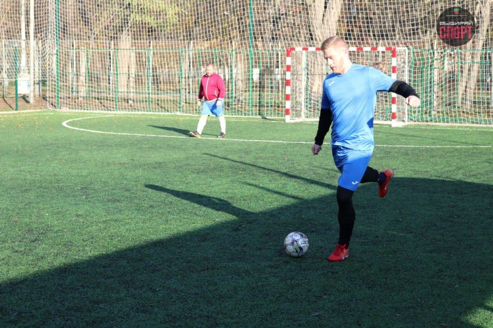 � ���������� ���������� ����� ����-���������� ���� 5�5, ����������� �������������� ���� � 80-����� ������ � ������� ������������� �����