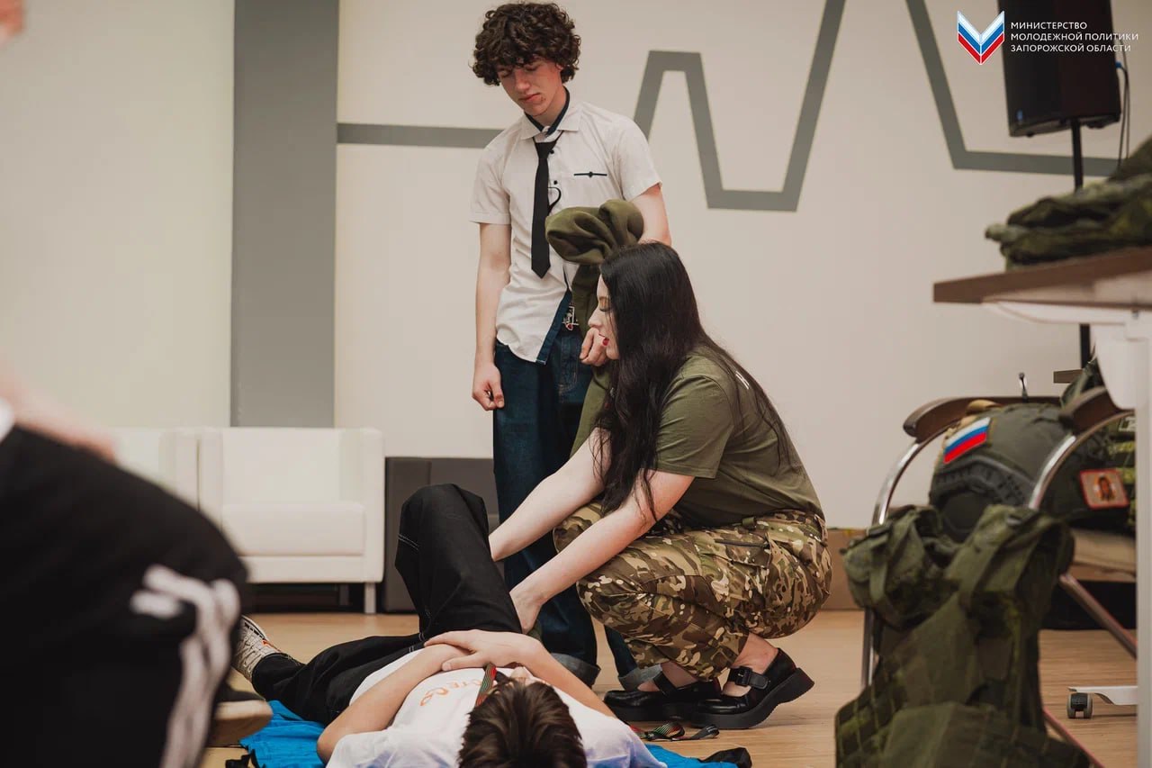 В пространстве идей и действий: первый день школы для волонтеров гуманитарных миссий В пространстве идей и действий: первый день школы для волонтеров гуманитарных миссий