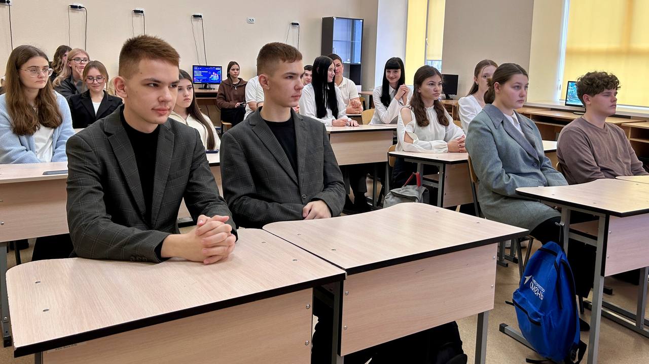 О том, как цифровые привычки меняют мир, поговорили с учениками школы №19 Мелитополя О том, как цифровые привычки меняют мир, поговорили с учениками школы №19 Мелитополя