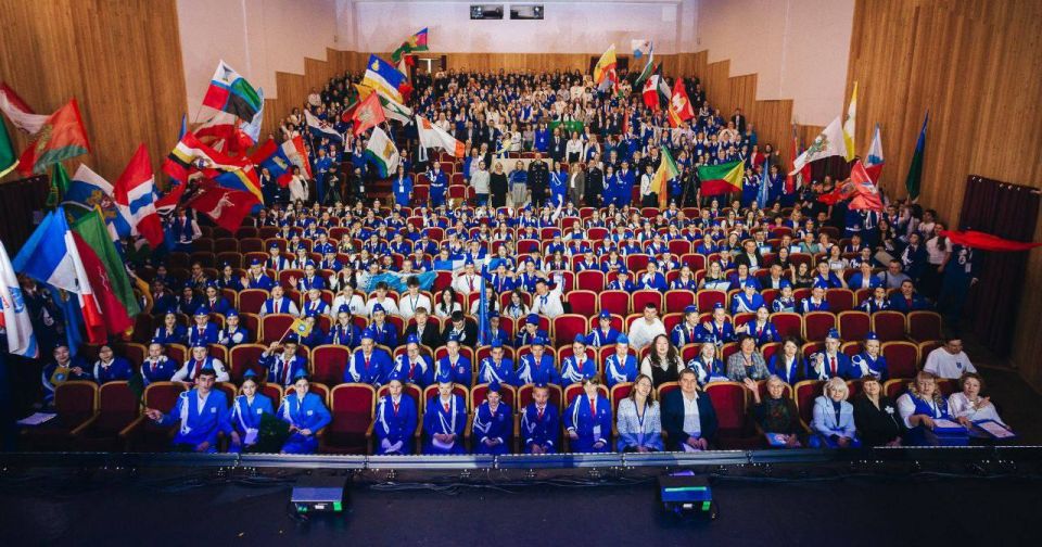 � ������ ������ ������������� ����� �� ������� ��Ļ, ������������ ����� 400 ���������� �� 89 ��������