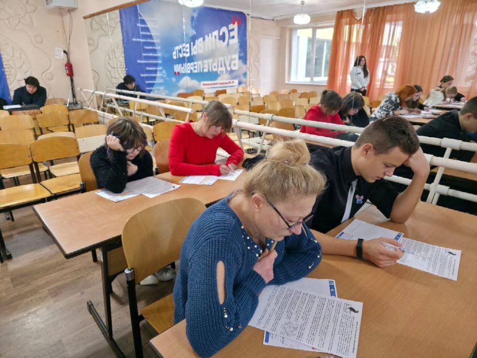 � ��� �9 ������ 12-� ������������� �������������� ������� MathCat