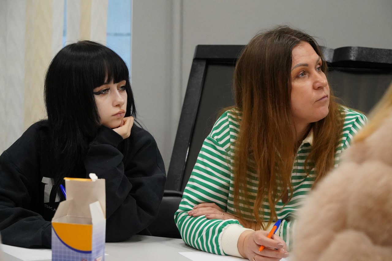 В Центральной городской библиотеке им. М. Ю. Лермонтова состоялась образовательная акция «Военно-патриотический диктант» В Центральной городской библиотеке им. М. Ю. Лермонтова состоялась образовательная акция «Военно-патриотический диктант»