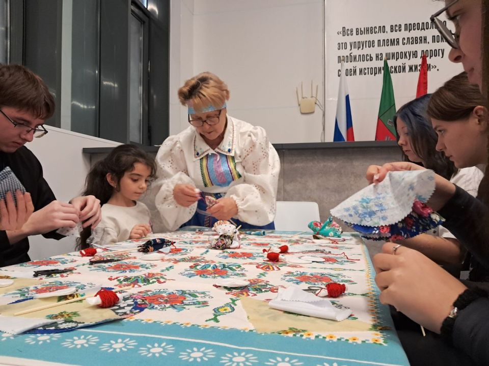 ��� (�����������-���������� ���������) ��������� ��������������� ���������� ������ ������� ������� � ������-����������� ���������� �������� ������� �����������: ������ ������������ ������ ����