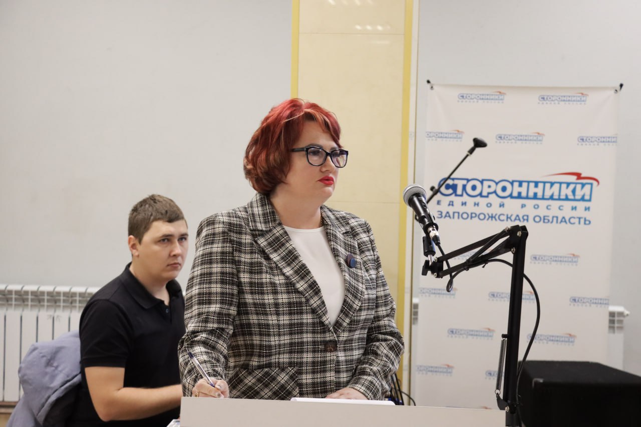 В Запорожской области обсудили вопросы занятости населения и кадрового развития молодежи В Запорожской области обсудили вопросы занятости населения и кадрового развития молодежи