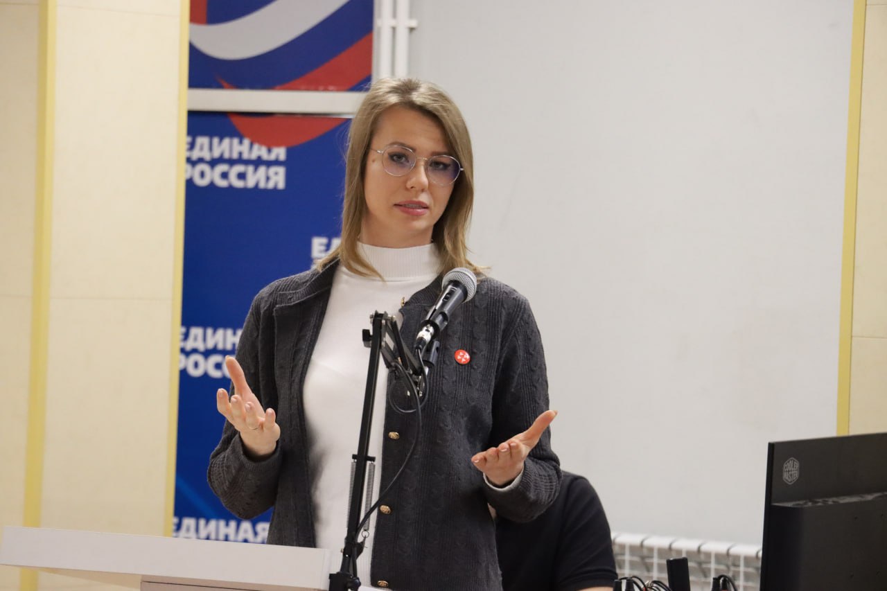 В Запорожской области обсудили вопросы занятости населения и кадрового развития молодежи В Запорожской области обсудили вопросы занятости населения и кадрового развития молодежи