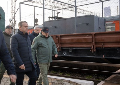 Андрей Никитин посетил железнодорожный вокзал Мелитополя