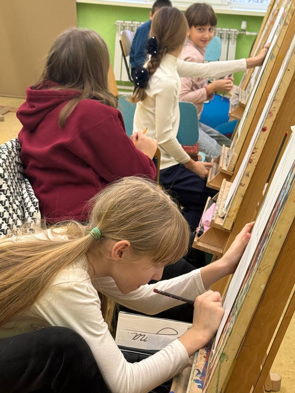 Учим искусству и безопасности вместе! Учим искусству и безопасности вместе!