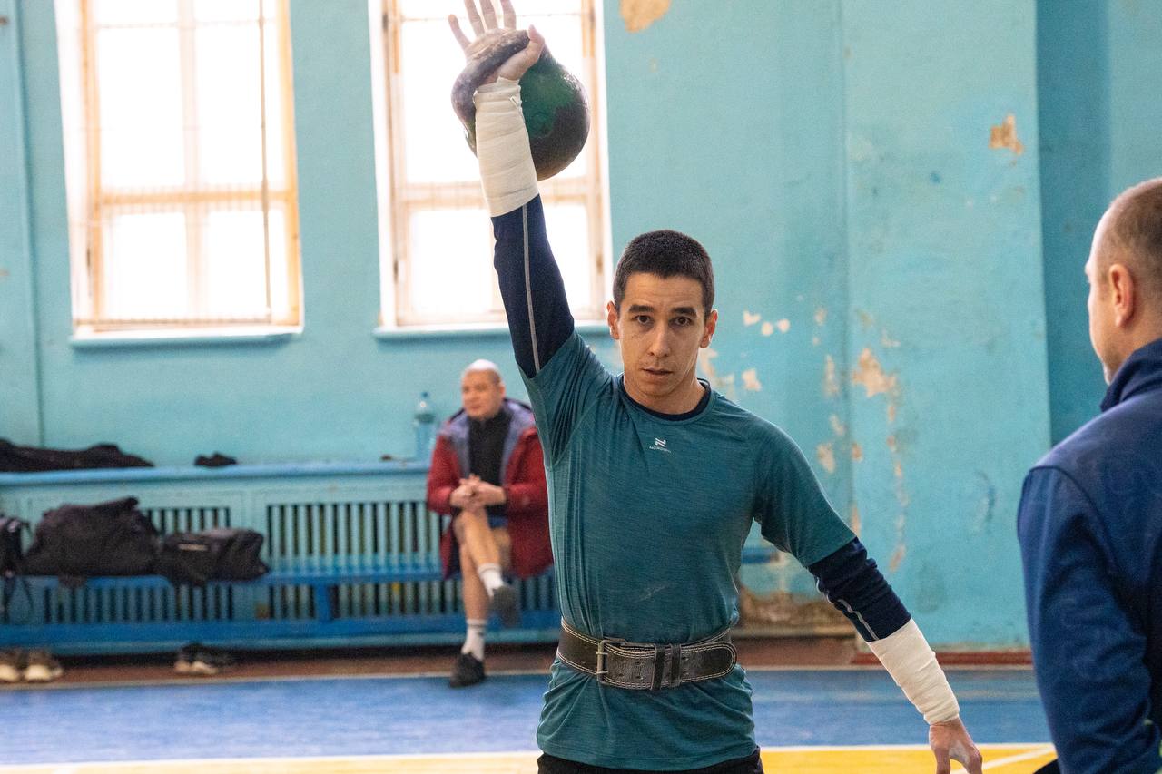 В Мелитополе состоялось лично-командное первенство по гиревому спорту в рамках Спартакиады среди органов правоохранительной деятельности Российской Федерации по Запорожской области В Мелитополе состоялось лично-командное первенство по гиревому спорту в рамках Спартакиады среди органов правоохранительной деятельности Российской Федерации по Запорожской области