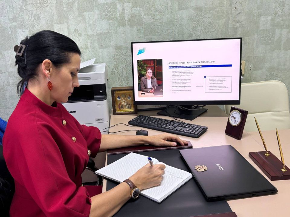 Координаторы федерального проекта «Семейные ценности и инфраструктура культуры» национального проекта «Семья» на уровне Запорожской области — Ирина Александровна Михальчук, и. о. директора ГБУК ЗО «Мелитопольская областная... Координаторы федерального проекта «Семейные ценности и инфраструктура культуры» национального проекта «Семья» на уровне Запорожской области — Ирина Александровна Михальчук, и. о. директора ГБУК ЗО «Мелитопольская областная...