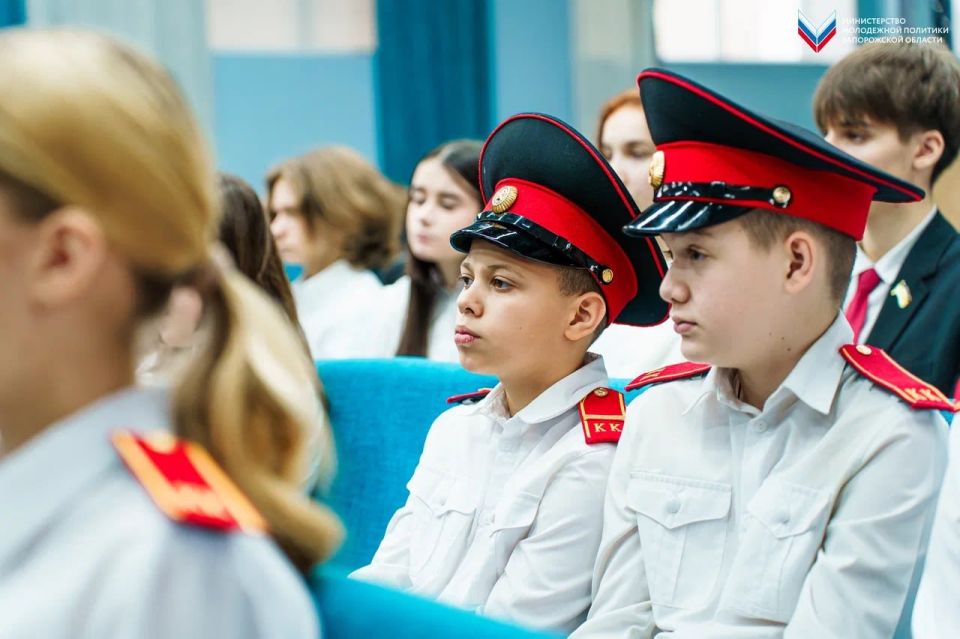 В Мелитополе прошло региональное мероприятие Всероссийского проекта «Диалоги с Героями» В Мелитополе прошло региональное мероприятие Всероссийского проекта «Диалоги с Героями»