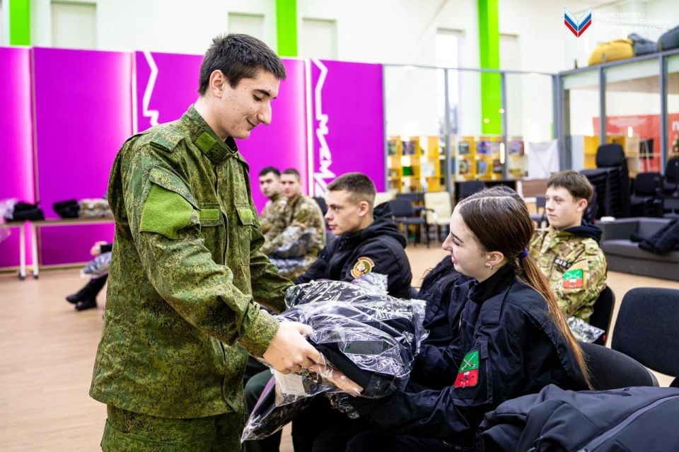 Бойцы «Добровольческой молодёжной дружины» провели итоговое собрание Бойцы «Добровольческой молодёжной дружины» провели итоговое собрание