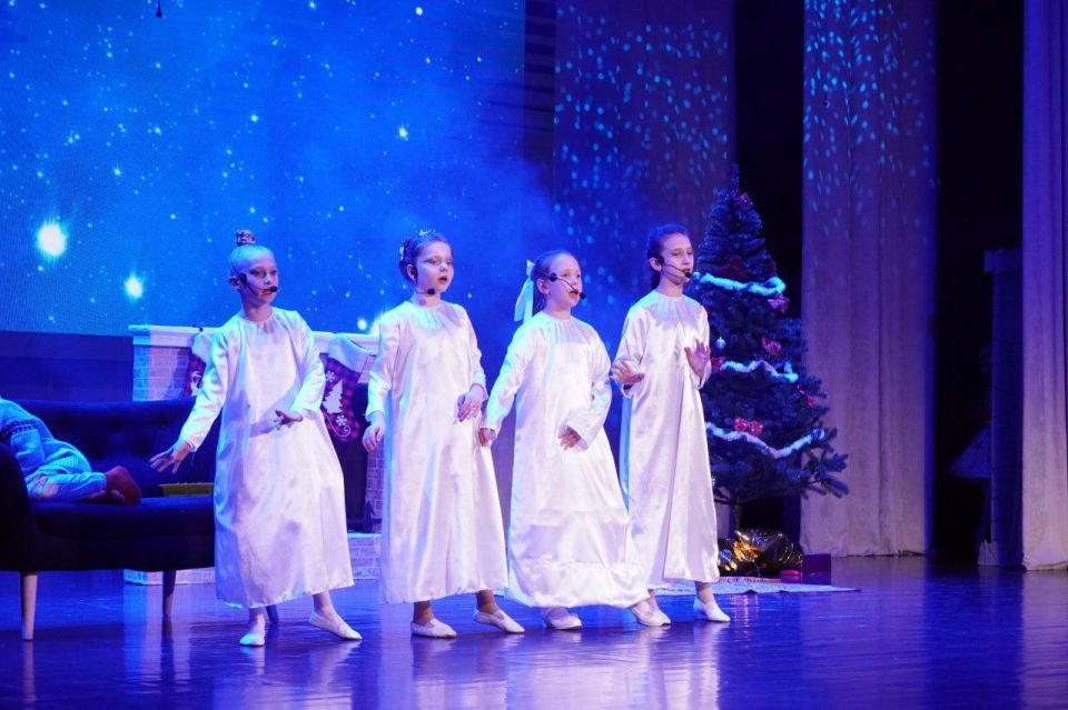 В Мелитополе наградили коллектив Дворца культуры железнодорожников за вклад в развитие детского творчества В Мелитополе наградили коллектив Дворца культуры железнодорожников за вклад в развитие детского творчества