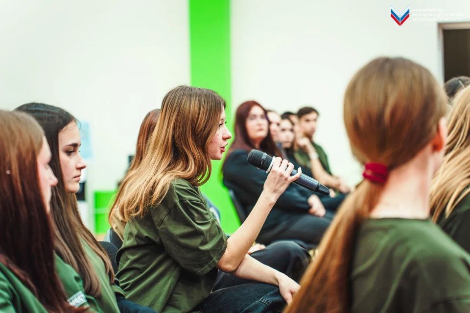 Премьера документальной книги состоялась в Мелитополе Премьера документальной книги состоялась в Мелитополе