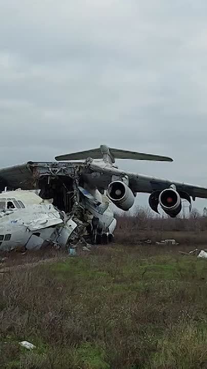 Мелитопольский аэродром - очередной памятник украинскому воровству и беcхозяйственности