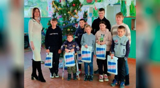 Дети из Мелитопольского округа получили новогодние подарки от Севастополя