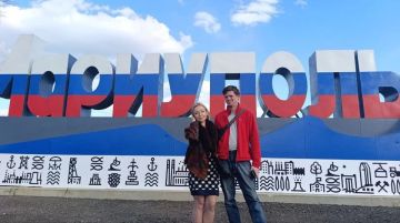 "Сын нарисовал на щеках флаг России": Жительница Мелитополя рассказала, как изменилась жизнь ее семьи