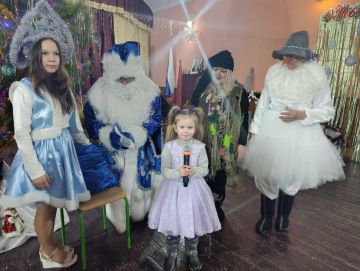 Здравствуй, Дедушка Мороз. Новый год