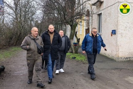 Сергей Золотарёв: Сегодня по моему поручению первый заместитель главы администрации Никита Эдуардович Вебер совместно с делегацией Министерства строительства, архитектуры и ЖКХ Запорожской области во главе с заместителем...