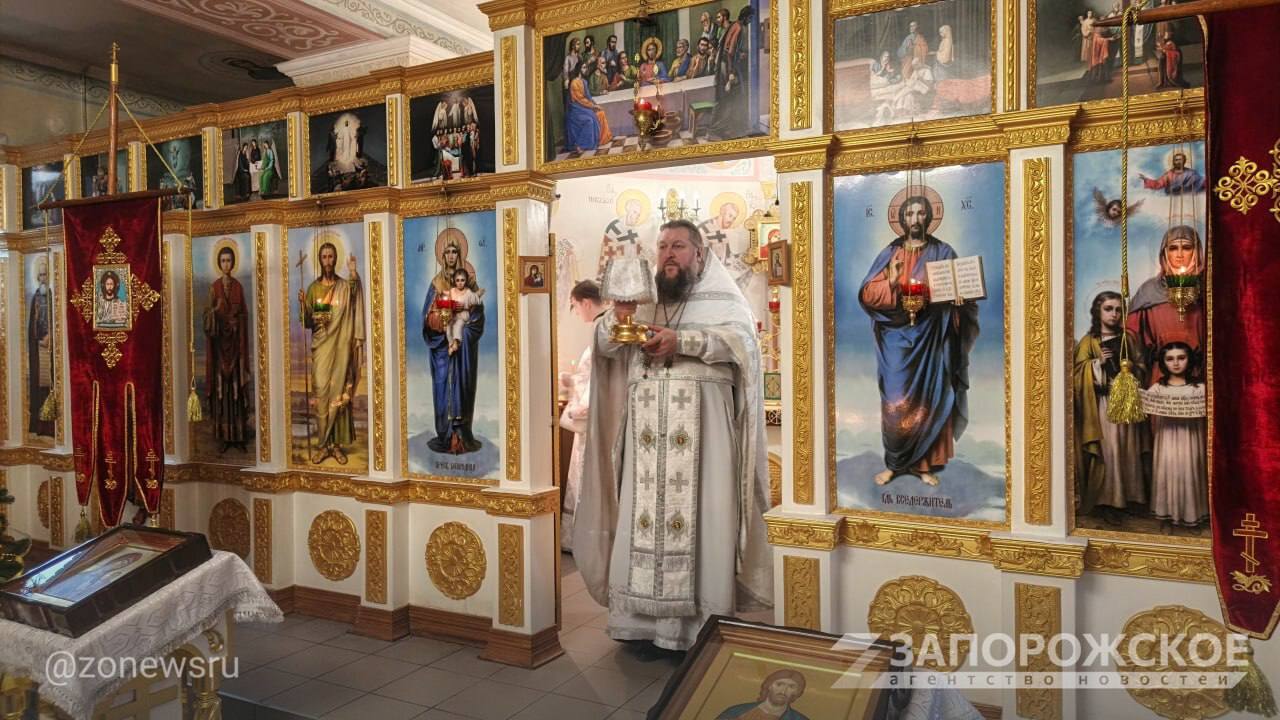 Настоятель Мелитопольского храма объяснил смысл богослужения в канун Рождества Настоятель Мелитопольского храма объяснил смысл богослужения в канун Рождества