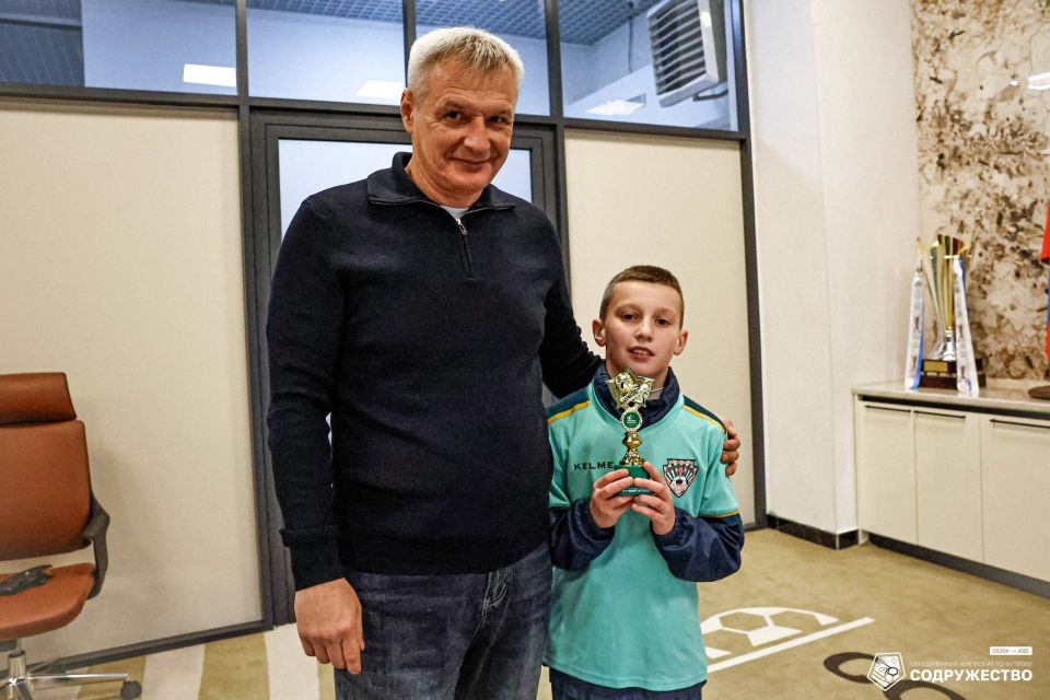 Константин Зайцев: Детско-юношеский футбольный турнир «Звёзды Рождества» завершился в Евпатории! Константин Зайцев: Детско-юношеский футбольный турнир «Звёзды Рождества» завершился в Евпатории!