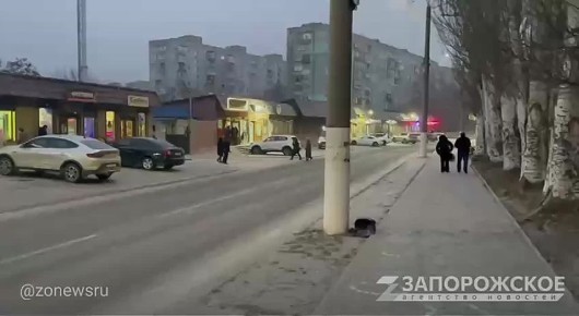 Вечерний Мелитополь вновь укутывает мягкий снегопад, наполняя город спокойствием и тишиной