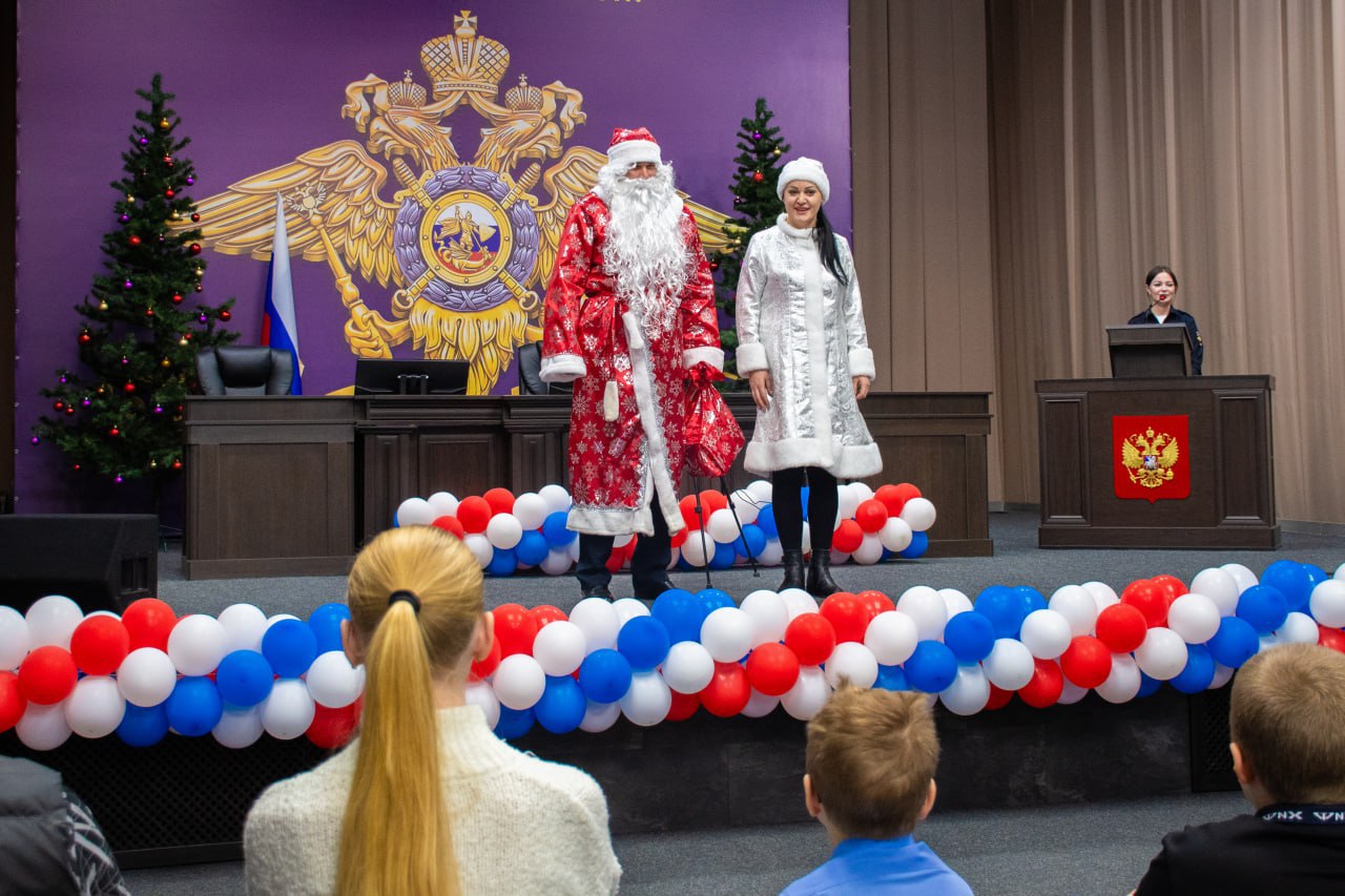 Вернёмся мысленно в новогодние праздники и вспомним, как это было Вернёмся мысленно в новогодние праздники и вспомним, как это было