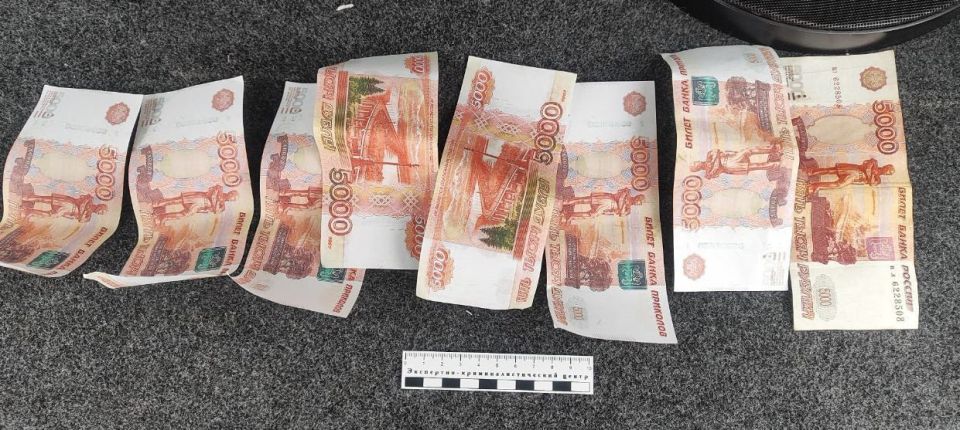 В Мелитопольском районе правоохранители задержали мужчину при попытке продажи боеприпасов