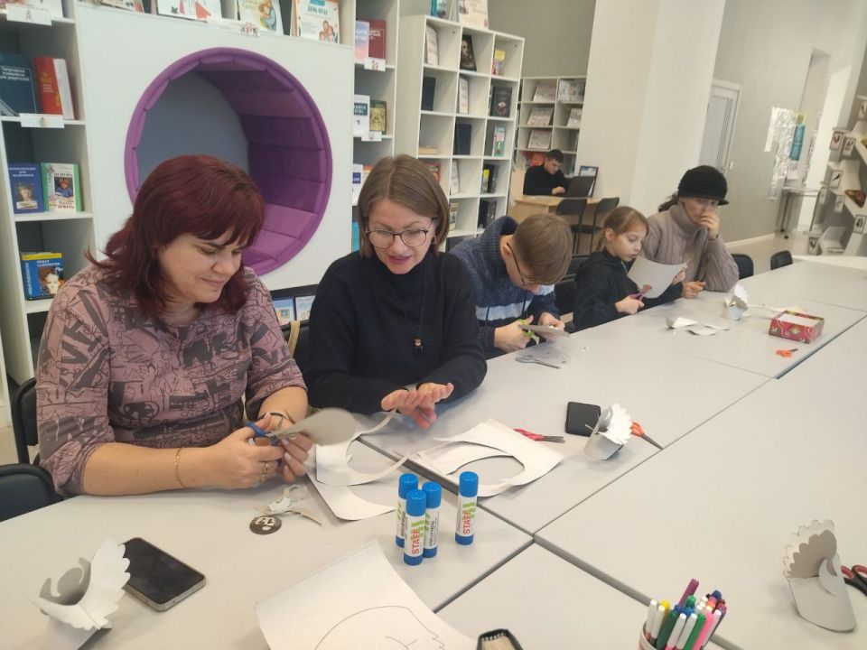 «Настали Святки. То-то радость!» «Настали Святки. То-то радость!»