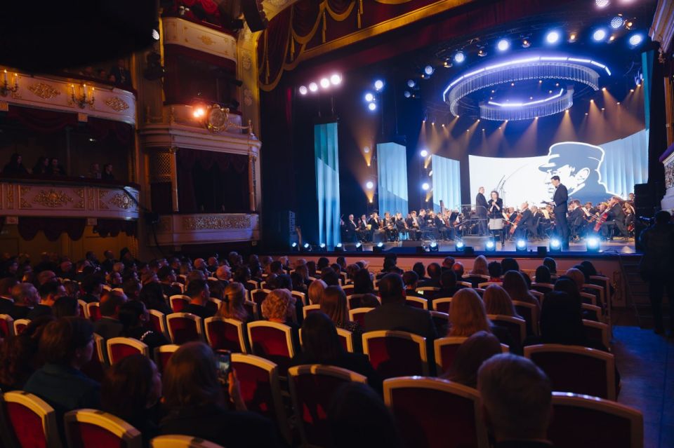 � ������ �������� ��� 80-����� �� ��� �������� ���������� ���� ��������� ������������